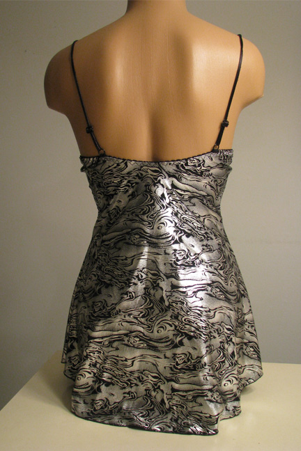 Back view of dress.